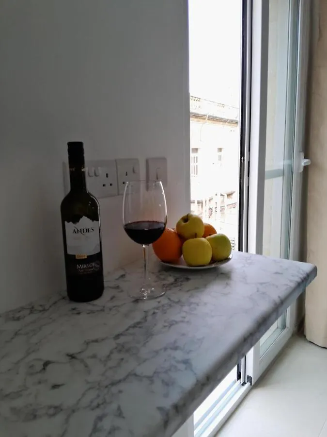 Limestone Suites Sliema Bed & Breakfast