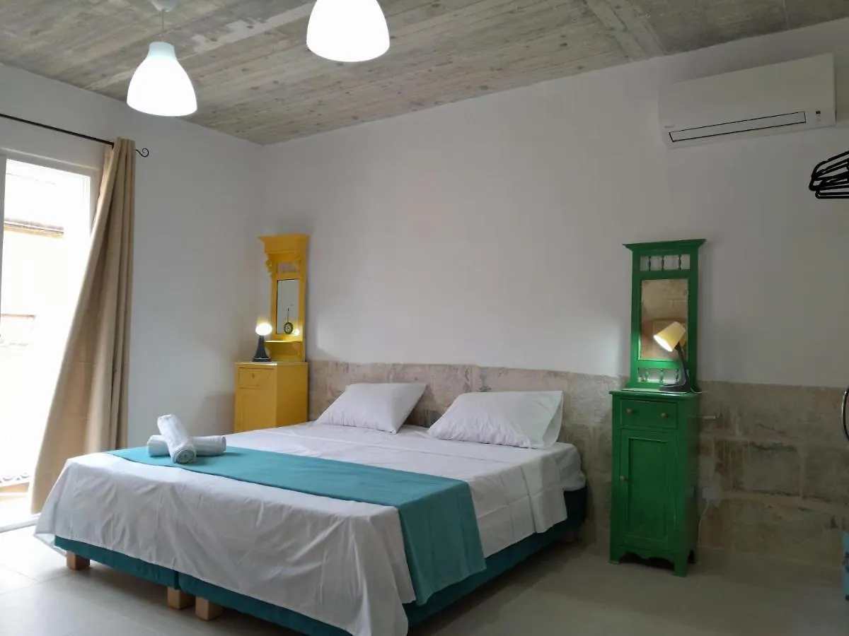 Bed & Breakfast Limestone Suites Sliema
